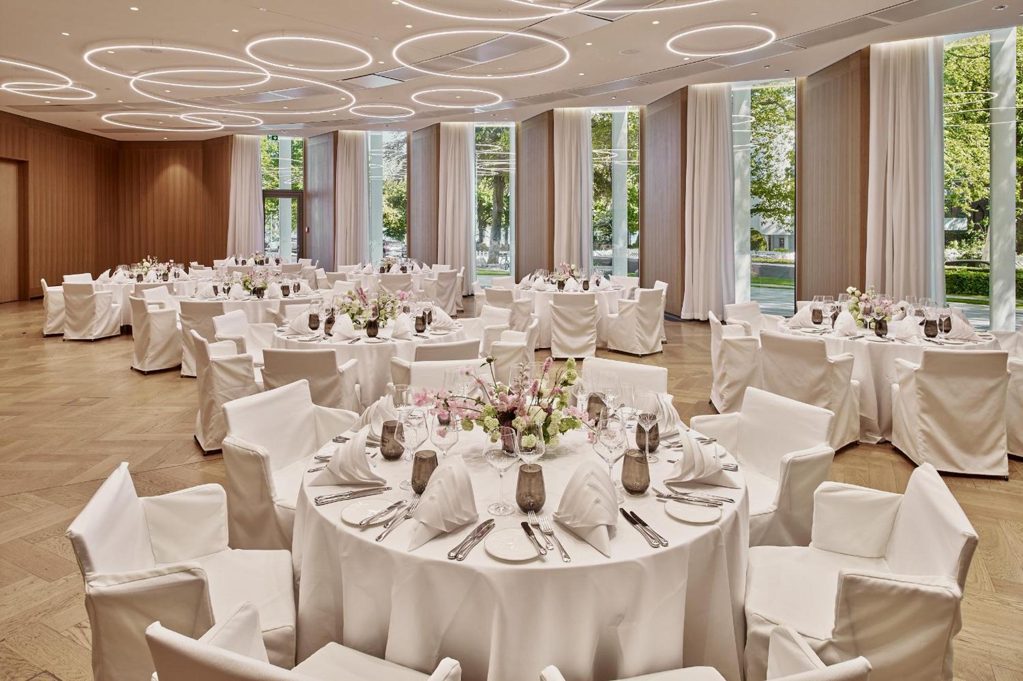 เดอะ ฟงต์แน Hotel ฮัมบูร์ก ภายนอก รูปภาพ The ballroom
