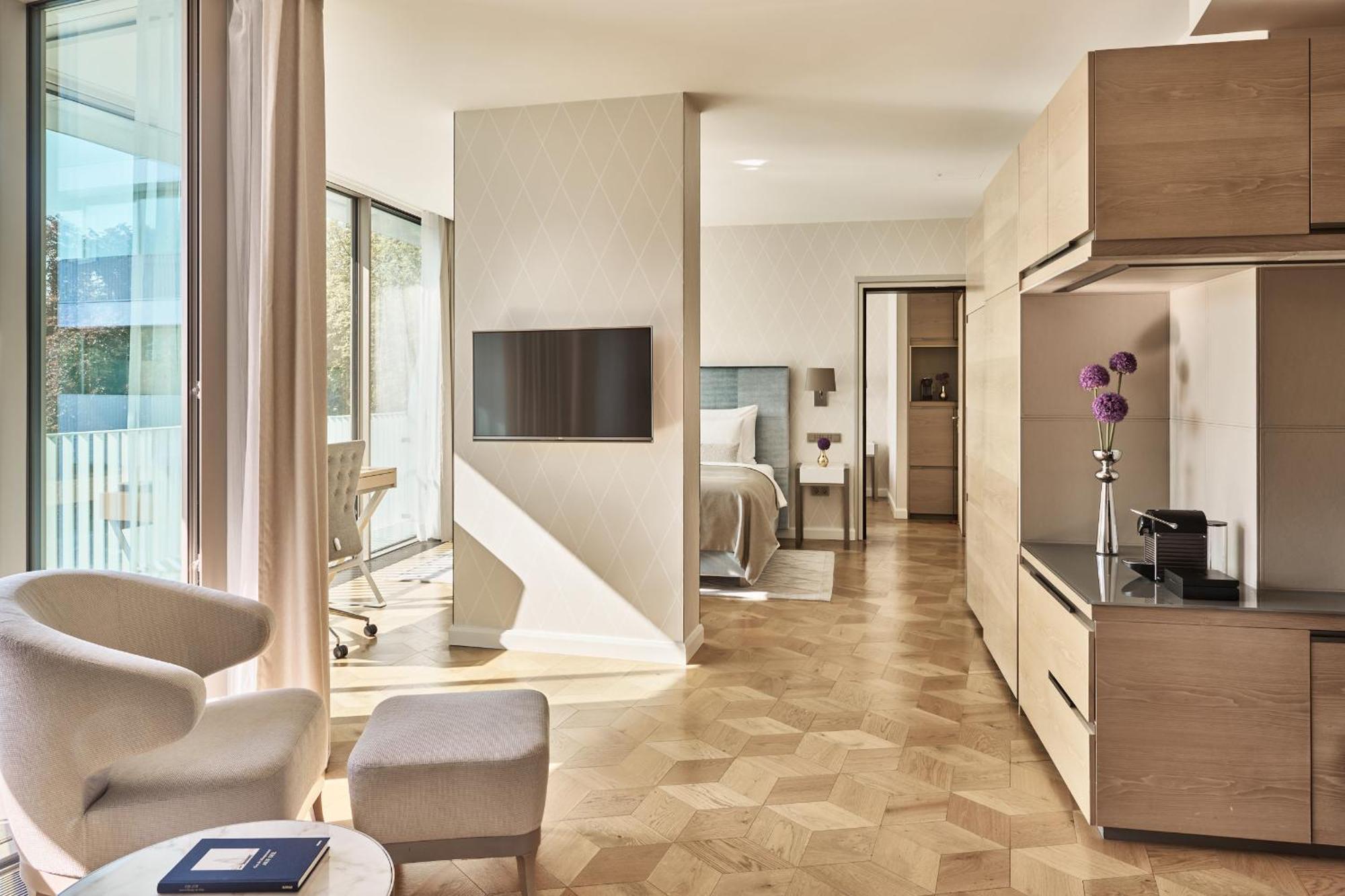 เดอะ ฟงต์แน Hotel ฮัมบูร์ก ภายนอก รูปภาพ Interior of a suite